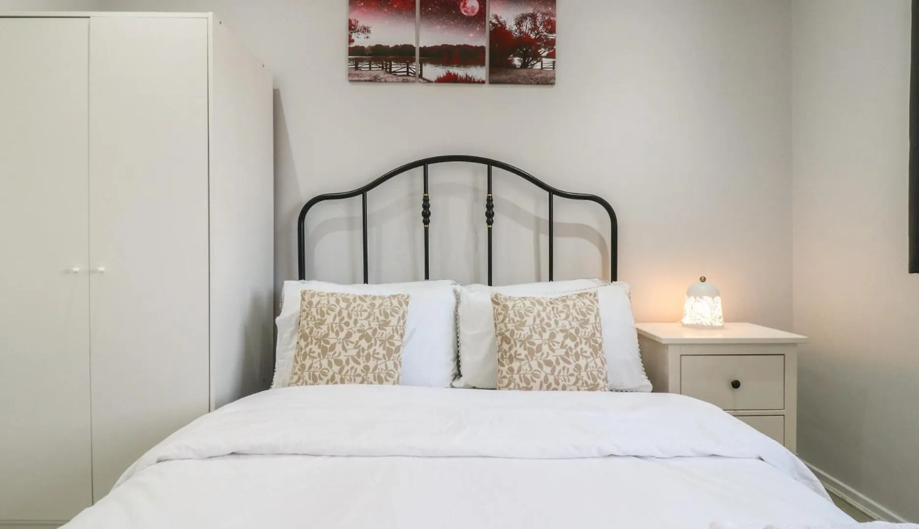 The Alex Villa London